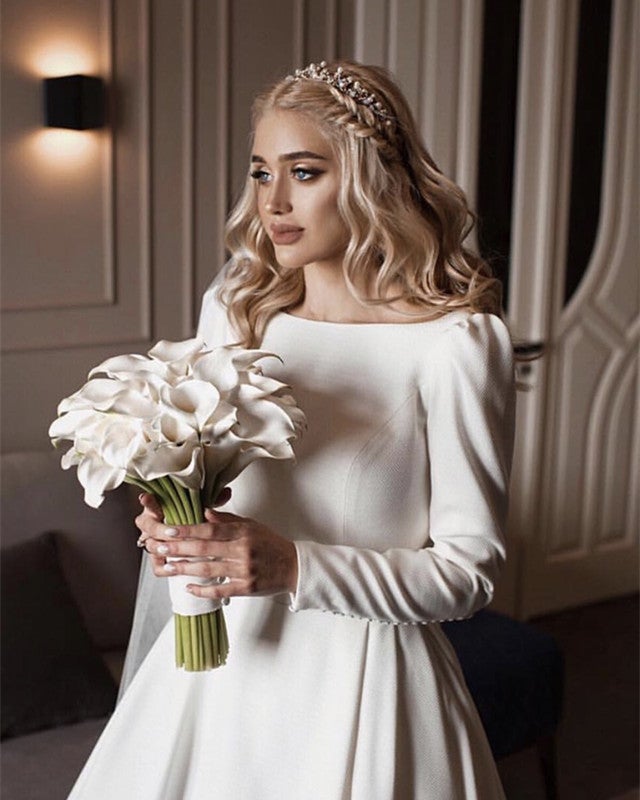 Long Sleeves Wedding Satin Dress