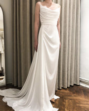 Load image into Gallery viewer, Sexy Sheath Wedding Dress Satin Strapless-alinanova
