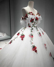 Load image into Gallery viewer, White Charro Quinceanera Dresses Floral Flowers
