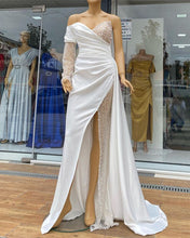 Load image into Gallery viewer, White Mermaid Split Satin And Beaded One Shoulder Dresses
