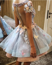 Load image into Gallery viewer, Short Prom Dresses With 3D Flowers
