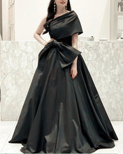 Load image into Gallery viewer, One Shoulder Taffeta Gown With Bow
