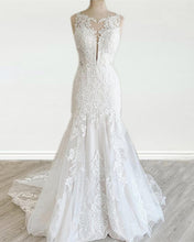 Load image into Gallery viewer, lace mermaid wedding dress vintage
