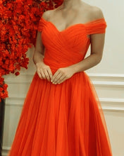 Load image into Gallery viewer, Long Pleated Tulle Off The Shoulder Dresses
