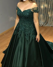 Load image into Gallery viewer, Green Prom Dresses Plus Size
