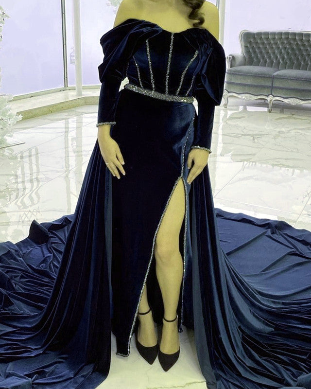 Long Sleeves Velvet Mermaid Dresses With Slit Long Sleeves Velvet Mermaid Dresses With Slit