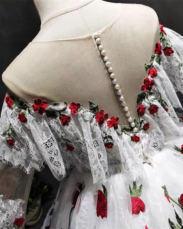 Long Sleeves Wedding Lace Dresses Sheer Neckline with Floral Flowers