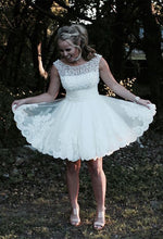Load image into Gallery viewer, White Lace Appliques Tulle Homecoming Dresses Pearl Beaded Prom Dress Short
